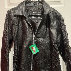 Giovanni Navarre Leather Jacket.  Woman’s size: M
